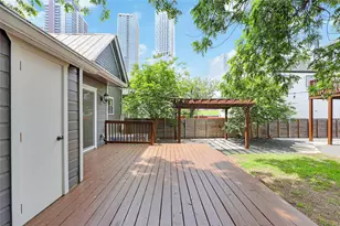 904 Willow St, Austin, TX 78702 - Photo 36