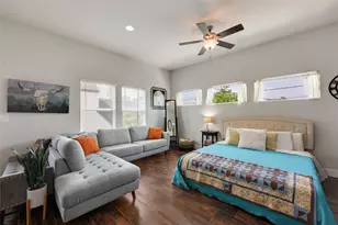 904 Willow St, Austin, TX 78702 - Photo 14