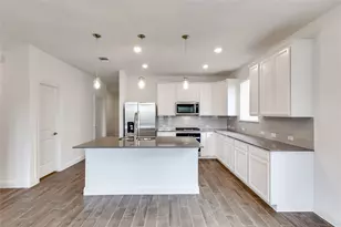 13220 Baccarac Ln, Manor, TX 78653 - Photo 4