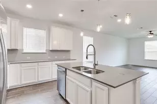 13220 Baccarac Ln, Manor, TX 78653 - Photo 2