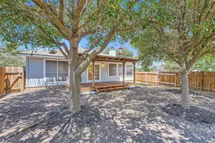 1701 Hollow Tree Blvd, Round Rock, TX 78681 - Photo 20