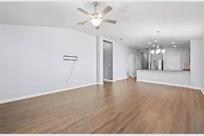 11303 Birlandier Court, Manchaca, TX 78652 - Photo 12