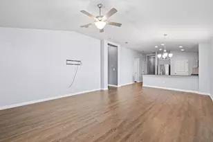 11303 Birlandier Ct, Manchaca, TX 78652 - Photo 12