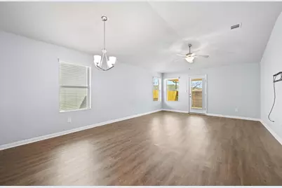 11303 Birlandier Court, Manchaca, TX 78652 - Photo 10