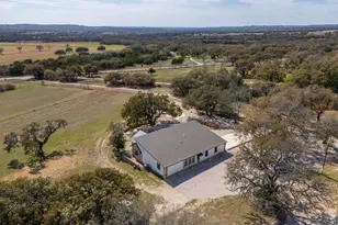1668 Rocky Rd, Blanco, TX 78606 - Photo 30