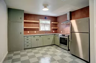 601 Elm St, Bastrop, TX 78602 - Photo 6