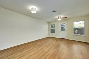 1531 Parkfield Cir, Round Rock, TX 78664 - Photo 4