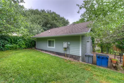 720 Sparks Avenue, Austin, TX 78705 - Photo 30