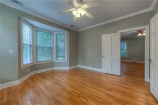 720 Sparks Ave, Austin, TX 78705 - Photo 10