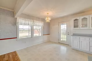 829 State Hwy 21 Hwy W, Cedar Creek, TX 78612 - Photo 14