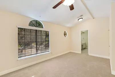 7010 Riverton Drive, Austin, TX 78729 - Photo 20