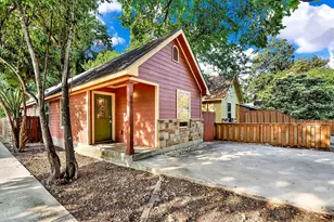 301 Armstrong St, San Marcos, TX 78666 - Photo 1