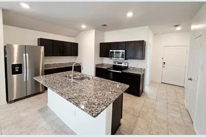 133 Hammond Court, Jarrell, TX 76537 - Photo 8