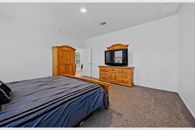 133 Hammond Court, Jarrell, TX 76537 - Photo 10