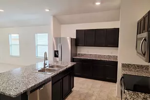 133 Hammond Ct, Jarrell, TX 76537 - Photo 10