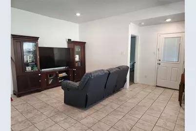 133 Hammond Court, Jarrell, TX 76537 - Photo 18