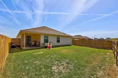 133 Hammond Court, Jarrell, TX 76537 - Photo 20