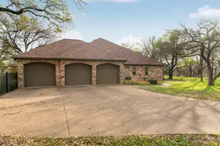 301 Goldridge Dr, Georgetown, TX 78633 - Photo 36