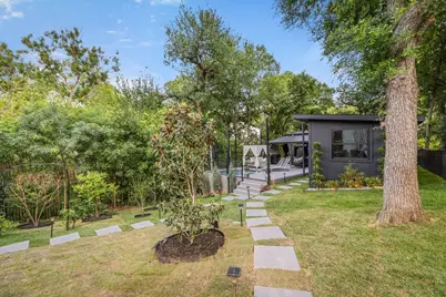 3018 Sunridge Drive #8, Austin, TX 78741 - Photo 24