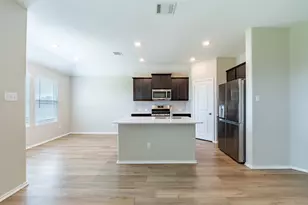 448 Sebring Cir, Hutto, TX 78634 - Photo 10