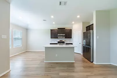 448 Sebring Circle, Hutto, TX 78634 - Photo 10