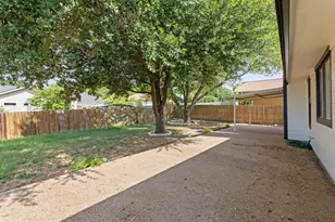 2401 Lasso Dr, Round Rock, TX 78681 - Photo 40