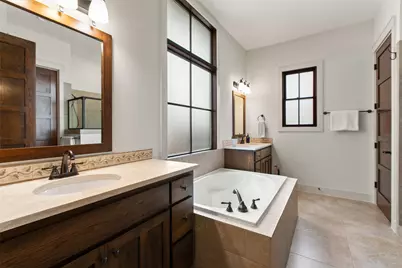 2516 Tom Miller Street, Austin, TX 78723 - Photo 16