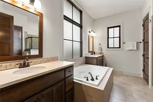 2516 Tom Miller St, Austin, TX 78723 - Photo 16