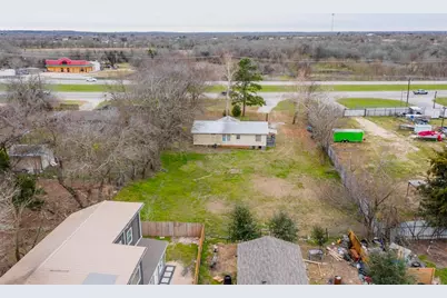 262 Highway 290 E, Elgin, TX 78621 - Photo 32