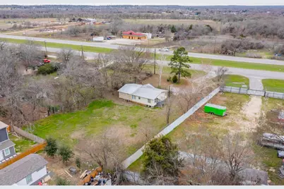 262 Highway 290 E, Elgin, TX 78621 - Photo 2