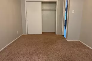 307 E 31st St, Austin, TX 78705 - Photo 12