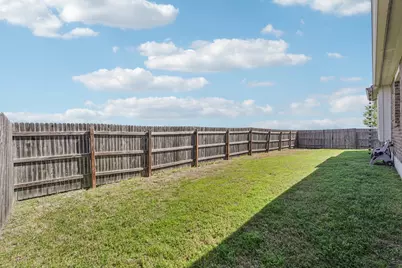 210 Helen Road, Hutto, TX 78634 - Photo 18