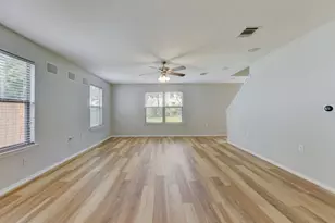 5111 N Hearsey Dr, Austin, TX 78744 - Photo 8