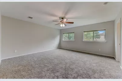 5111 N Hearsey Drive, Austin, TX 78744 - Photo 12