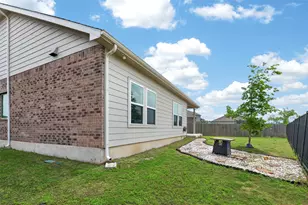 7332 Fall Ray Dr, Del Valle, TX 78617 - Photo 34