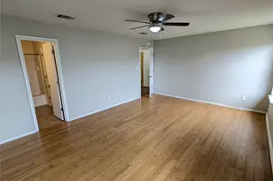 220 Quarter Ave, Buda, TX 78610 - Photo 10