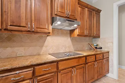 17109 Northlake Hills Drive, Jonestown, TX 78645 - Photo 10