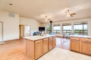 123 Horse Shoe Dr, Burnet, TX 78611 - Photo 12