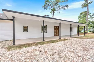 197 S Buckhorn Dr, Bastrop, TX 78602 - Photo 4