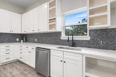 197 S Buckhorn Drive, Bastrop, TX 78602 - Photo 12