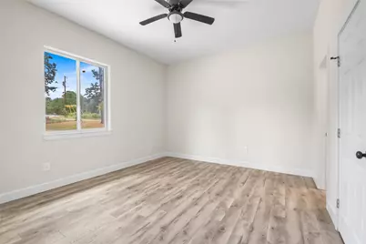 197 S Buckhorn Drive, Bastrop, TX 78602 - Photo 22