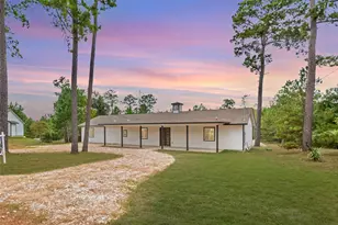 197 S Buckhorn Dr, Bastrop, TX 78602 - Photo 2