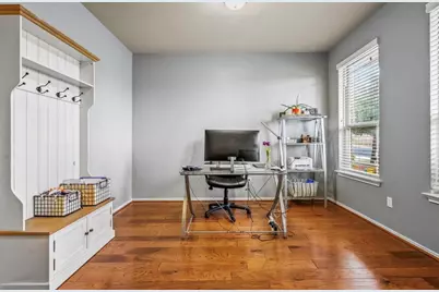 109 Marble Head Way, Liberty Hill, TX 78642 - Photo 4