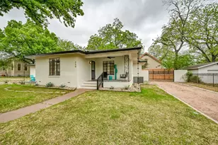 708 W Schubert St, Fredericksburg, TX 78624 - Photo 26