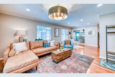 708 W Schubert Street, Fredericksburg, TX 78624 - Photo 6