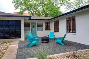 708 W Schubert St, Fredericksburg, TX 78624 - Photo 24