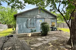 6408 Porter St, Austin, TX 78741 - Photo 4