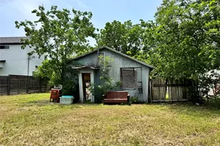 6408 Porter St, Austin, TX 78741 - Photo 2