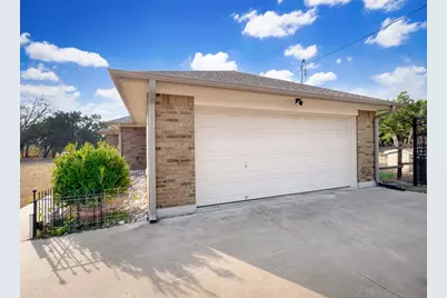 616 N Baker Circle, Leander, TX 78641 - Photo 34