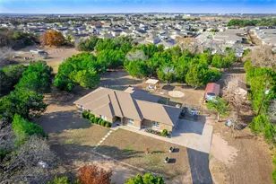 616 N Baker Cir, Leander, TX 78641 - Photo 36